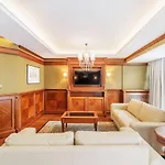 Prestige Apartment With Sauna By Grand Apartments